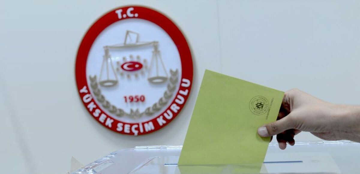 AK Parti&#039;den &#039;seçimler ertelenecek&#039; iddialarına yalanlama: Akıl tutulması ve kötü niyetlilik