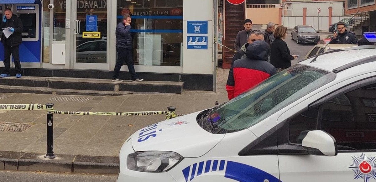 İstanbul'da oyuncak silahla banka soygunu: Sivil polise yakalandı