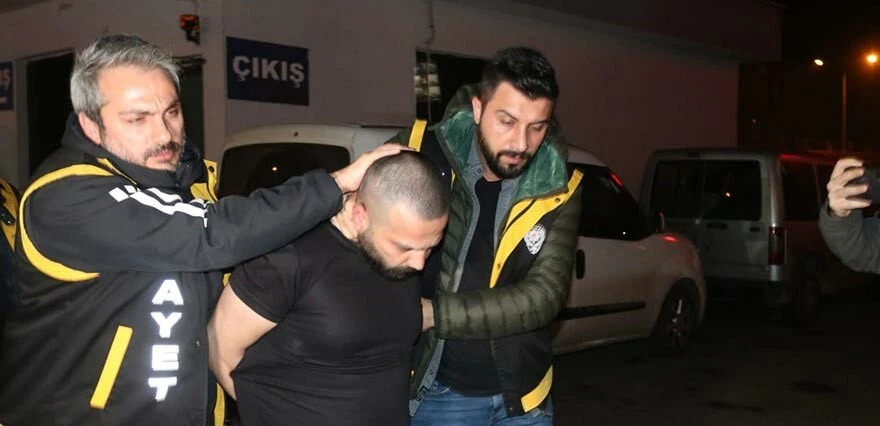 Bursa’da korkunç olay: 2 kişiyi öldürdü, cesetlerden birini koyduğu bagajdaki otomobilde yakalandı