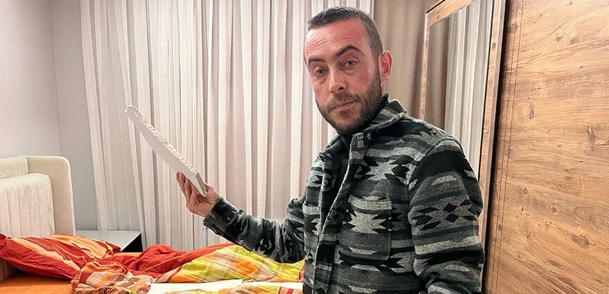 İstanbul’da korku dolu anlar! Deprem oluyor sandılar yeni dairede tavan üzerlerine düştü