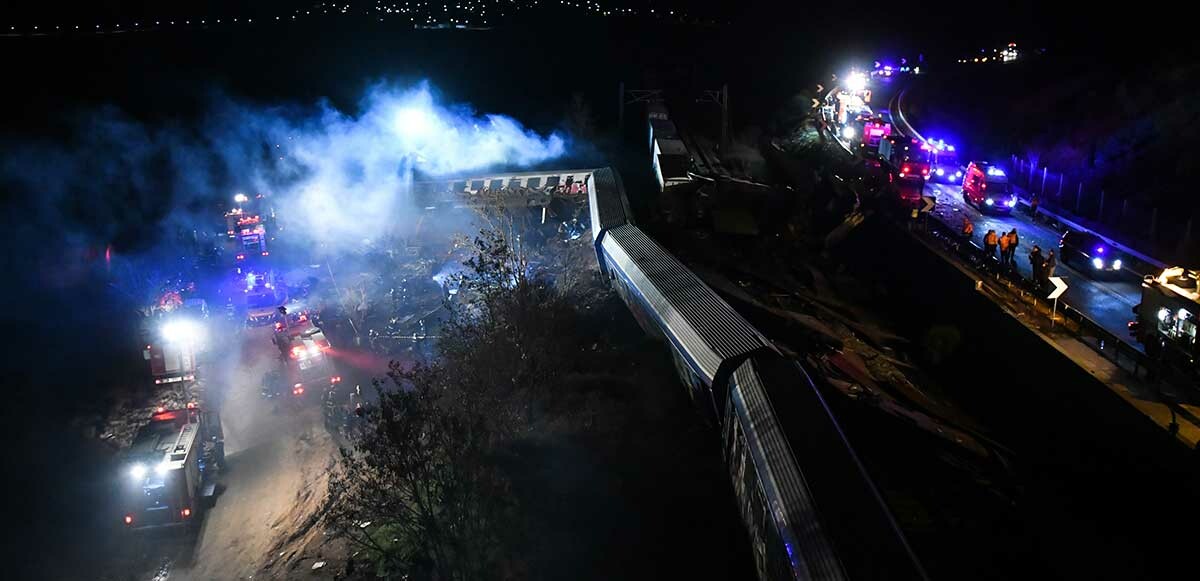 Yunanistan’da korkunç kaza! İki tren çarpıştı: Ölü ve yaralılar var