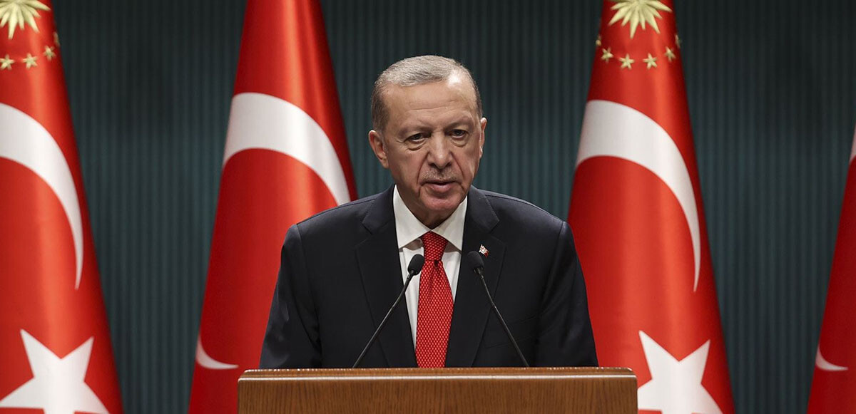 Son dakika! Cumhurbaşkanı Erdoğan: BAE ile ticaret hacmimizi 25 milyar dolara çıkaracağız