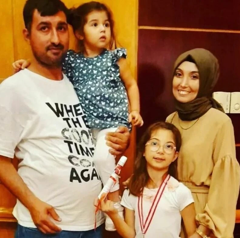 Babası 26 gündür arıyordu: Enkazdan çıkarılan küçük Erva'nın kimsesizler mezarlığına gömüldüğü ortaya çıktı