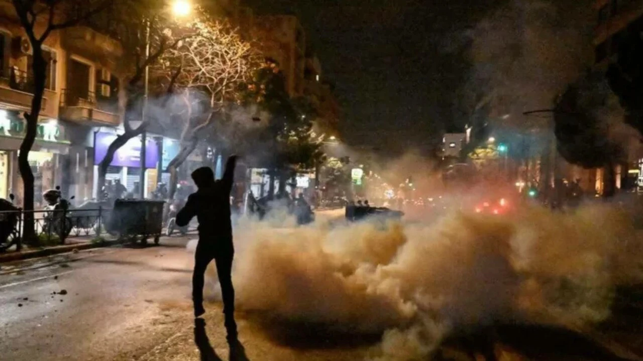 Yunanistan'daki tren kazasında acı 17 dakika detayı! Önlenebilirdi...