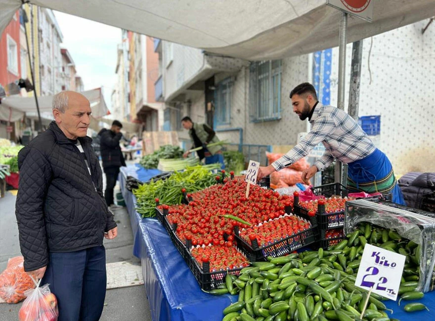 Domateste ihracat etkisi: Kısıtlama geldi, fiyatlar yüzde 40 düştü