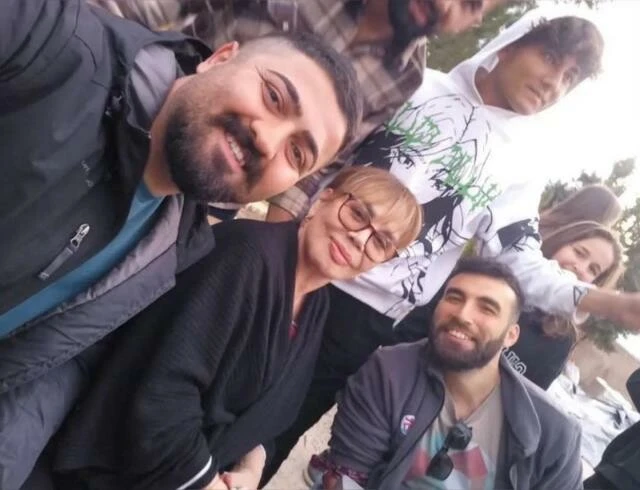 Sezen Aksu, depremzedelere moral vermek için Hatay’a gitti!