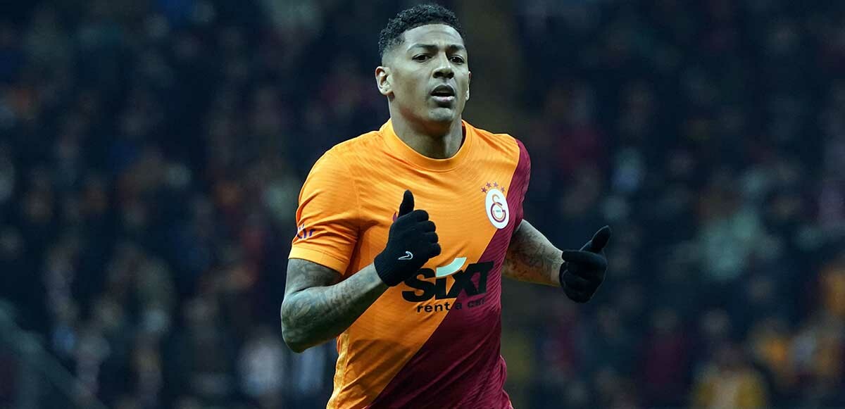 Son dakika transfer: Galatasaray, Patrick van Aanholt&#039;u bir sezon daha PSV&#039;ye kiraladı