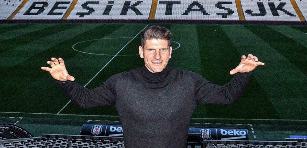 Mario Gomez, Vodafone Park'ı ziyaret etti