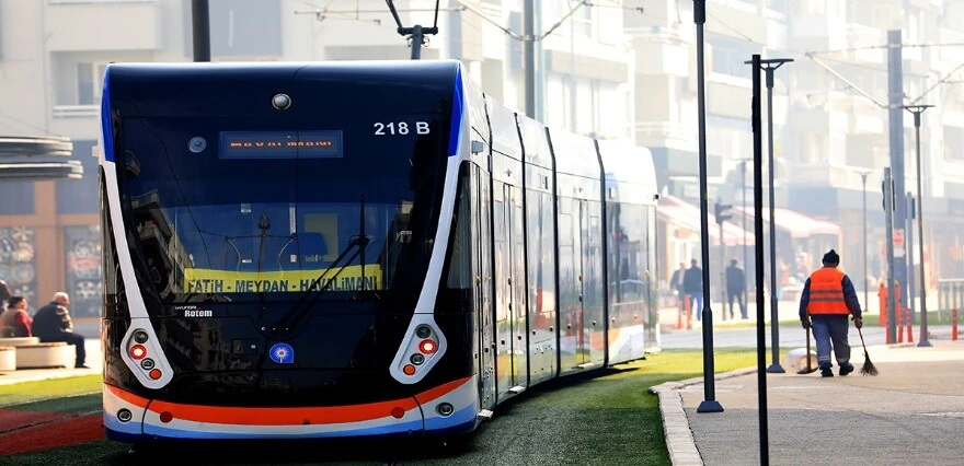 Antalya'da toplu ulaşım ücretlerine yüzde 20 zam geldi