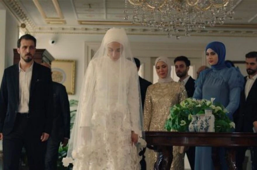 Yalı Çapkını ve Kızılcık Şerbeti'nde bir ilk! Reyting savaşlarında zirve değişti!