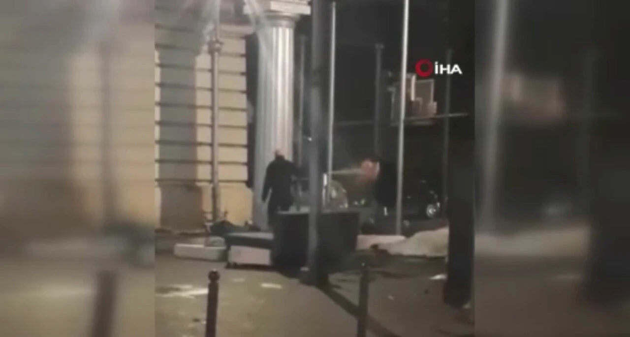 Fransız polisinden sığınmacılara skandal işkence! Battaniyelerine biber gazı sıktılar