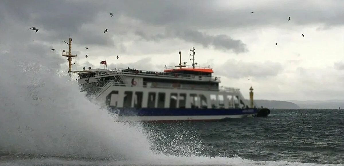 İstanbul&#039;da vapur seferlerine lodos engeli: Meteoroloji, AFAD ve AKOM&#039;dan uyarı