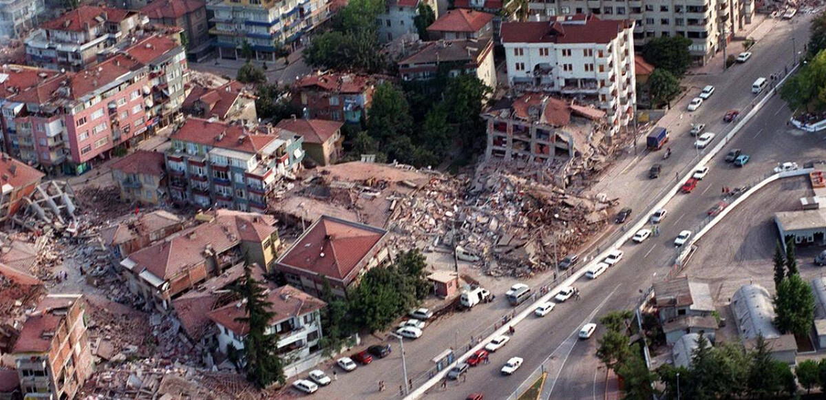 Uzman isim Marmara depremi şiddetini söyledi, &#039;7 üzeri&#039; yorumuna tepki gösterdi: Kıyamet senaryosu çizmeye gerek yok