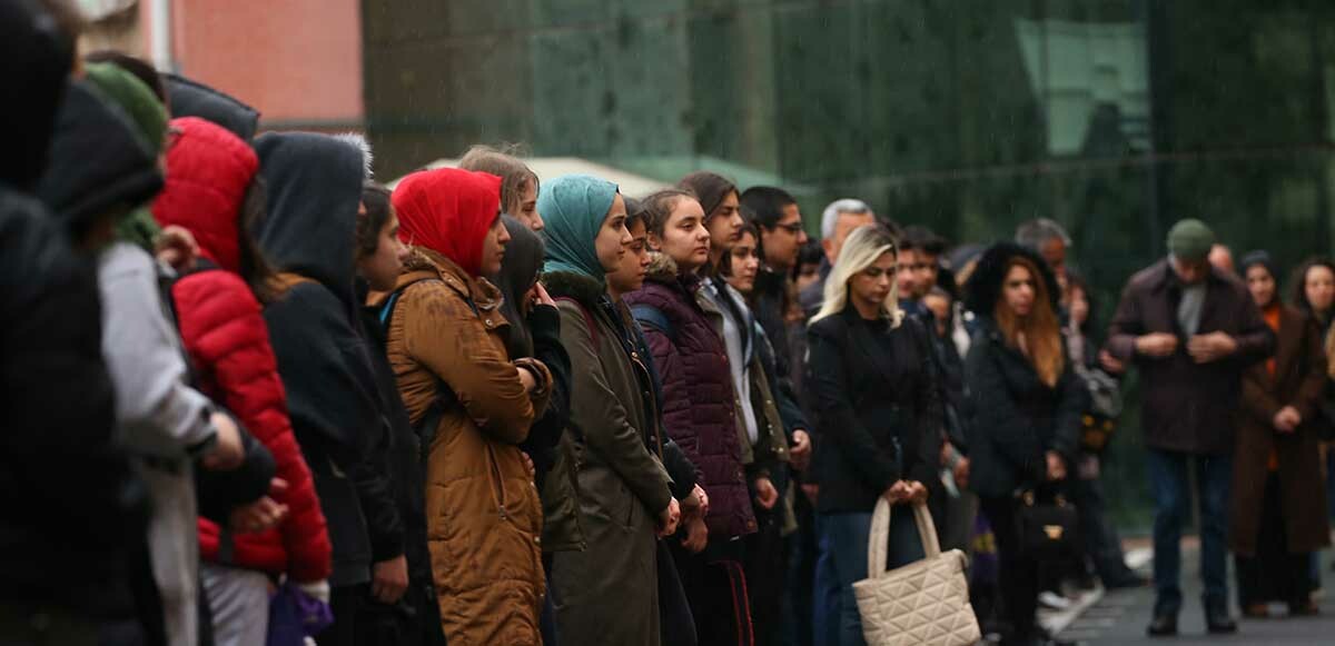 Depremden etkilenen Gaziantep’te okullar yeniden açıldı