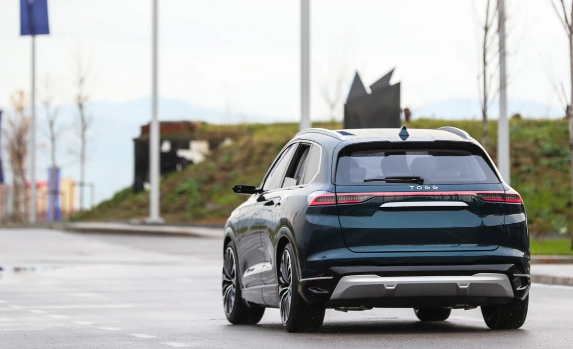 Togg'un fiyatı belli oldu, özellikleriyle farkını ortaya koydu 