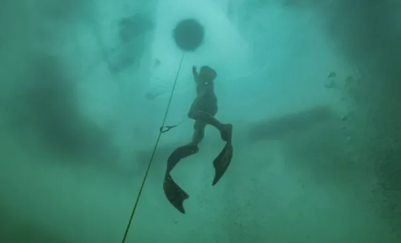 Cesaretin doruklarında! Çek dalgıç, tek nefeste 52 metre daldı: Dünya rekoru kırdı