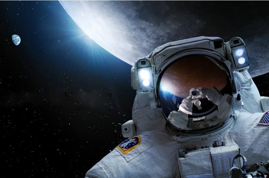 İnsanlı Ay yolculuğu için NASA’da hazırlıklar başladı! 1972’den sonra bir daha yapılmamıştı… İşte astronotların yeni kıyafetleri