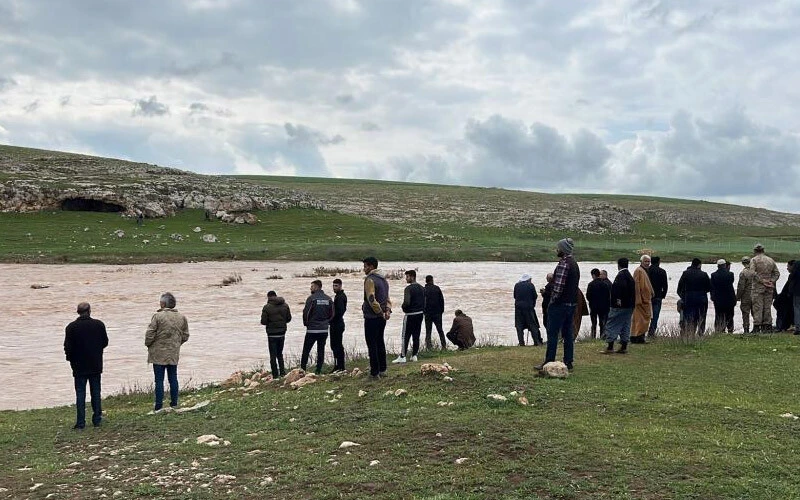 Önce deprem sonra sel! 3 ay önce törenle açılan Abide Kavşağı suya gömüldü: Acı bilanço ağırlaşıyor