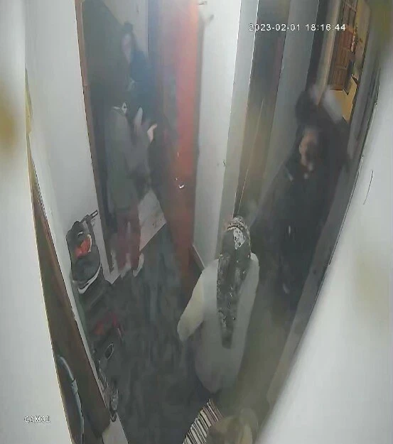 Kocasından gördüğü şiddeti eve taktırdığı kamerayla kaydetti: İlla ölmem mi gerekiyor?