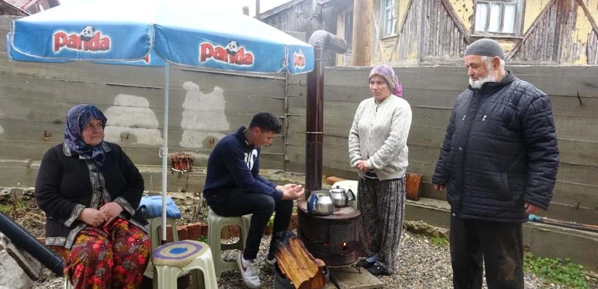 Bolu depreminin merkez üssü Kızılağıl'da tedirginlik hakim