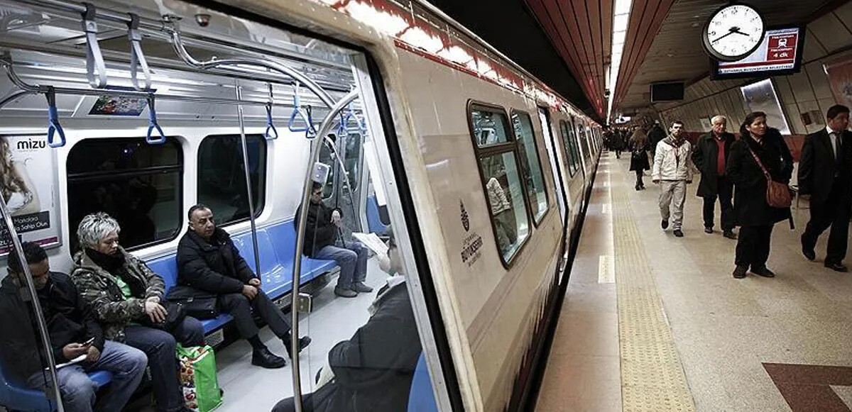 İstanbul&#039;da metro saatlerine Ramazan düzenlemesi 