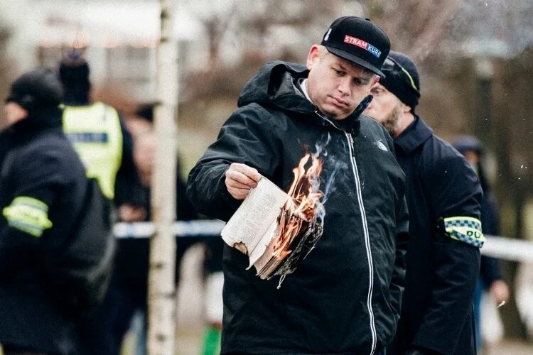 Alçak eylemlerin başrolündeki Paludan'a İngiltere'den veto! Ülkeye girişine izin verilmeyecek