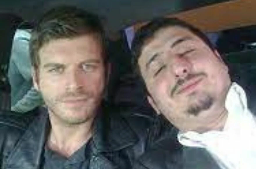 Trafikten setlere geçiş yaptı! Kuzey Güney'den beri Kıvanç Tatlıtuğ ile beraber!