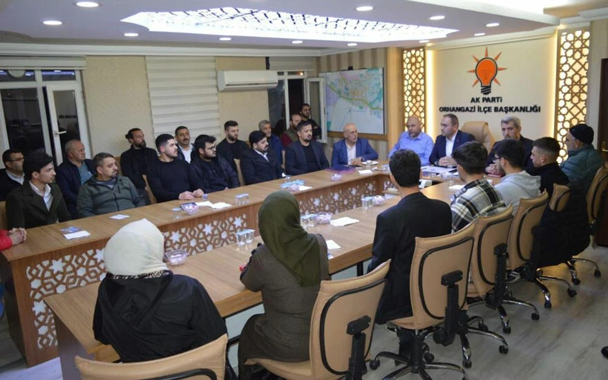 Yeniden Refah Partisi'nde istifa dalgası: 120 kişi AK Parti'ye geçti