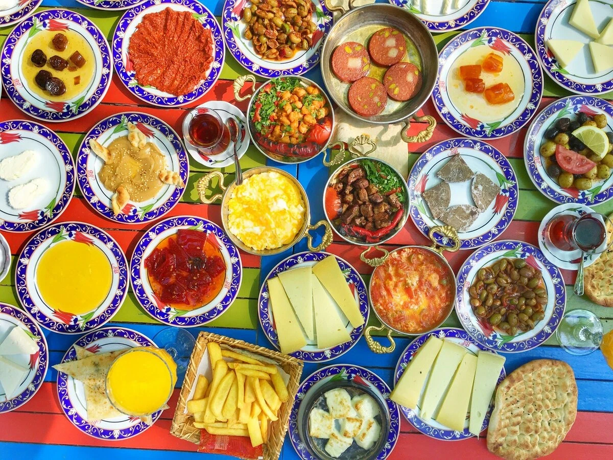 Kilo almadan Ramazan’ı geçirmenin anahtarı! İşte altın değerinde Ramazan sofrası önerileri