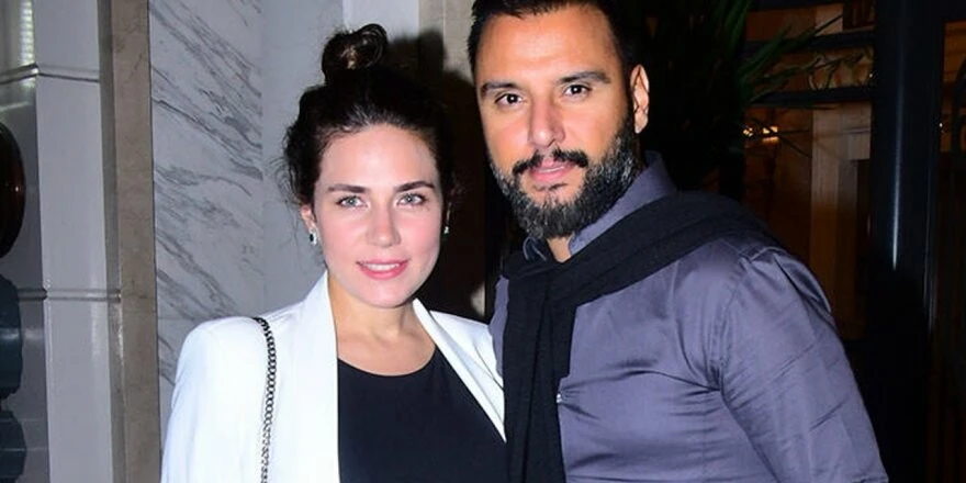 Buse Varol üçüncü çocuk sinyalini verdi: Ailemiz de büyüyor, belki daha da büyür!