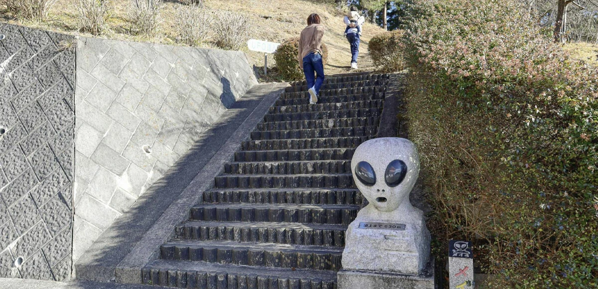 Bu kasaba artık 'uzaylıların evi' UFO'ya dair anlatılanlar roman oldu