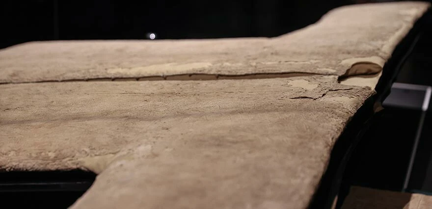 Fatih'te büyük coşku! Hırka-i Şerif ziyarete açıldı! Uzun kuyruklar oluştu