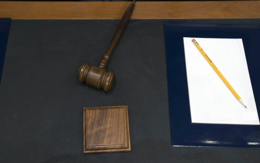 Yargıtay'dan emsal karar: Aldatan kadın, dayakçı kocadan daha kusurlu