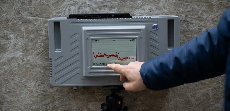 Terörle mücadele için üretildi, depremde 50'den fazla hayat kurtardı! "Duvar Arkası Radar"a büyük talep