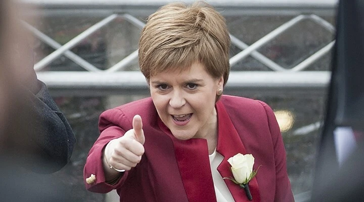 Hamza Yusuf İskoç tarihine geçti! Ülkenin ilk Müslüman başbakanı oldu