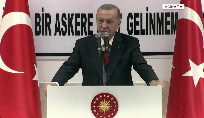 Cumhurbaşkanı Erdoğan: Birileri fitne çıkarmak için zırvalıyor Cumhurbaşkanı Erdoğan: Birileri fitne çıkarmak için zırvalıyor