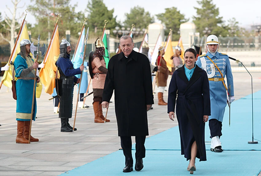 Erdoğan'dan Avrupa ülkelerine tahıl koridoru uyarısı: Ben de Putin de rahatsızız Erdoğan'dan Avrupa ülkelerine tahıl koridoru uyarısı: Ben de Putin de rahatsızız