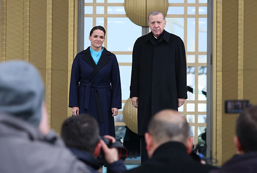 Erdoğan'dan Avrupa ülkelerine tahıl koridoru uyarısı: Ben de Putin de rahatsızız Erdoğan'dan Avrupa ülkelerine tahıl koridoru uyarısı: Ben de Putin de rahatsızız