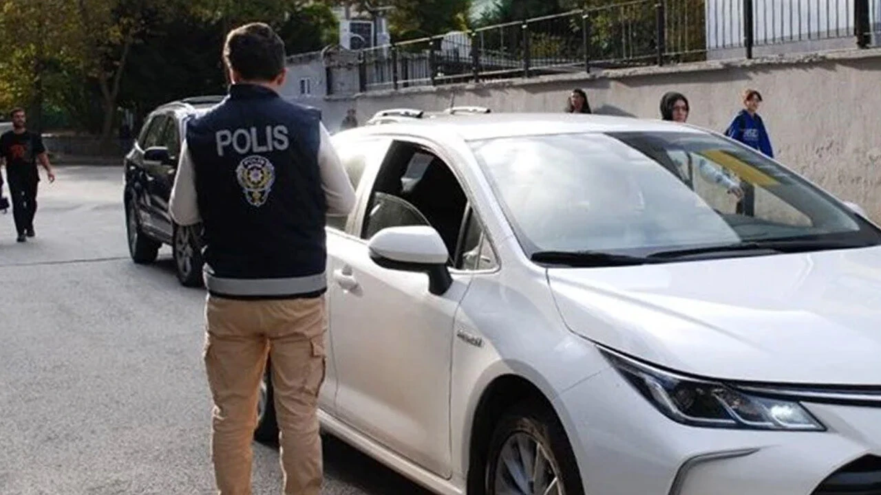 Ankara'da öğrenci dehşeti! Okuldan uzaklaştırma aldı, önüne geleni bıçakladı: 1 ölü, 5 yaralı