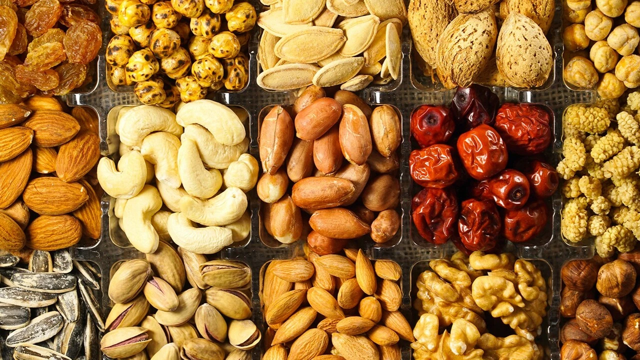 Sahurda ne yerseniz acıkmazsınız? İşte uzmandan sahurda tok tutan besinler