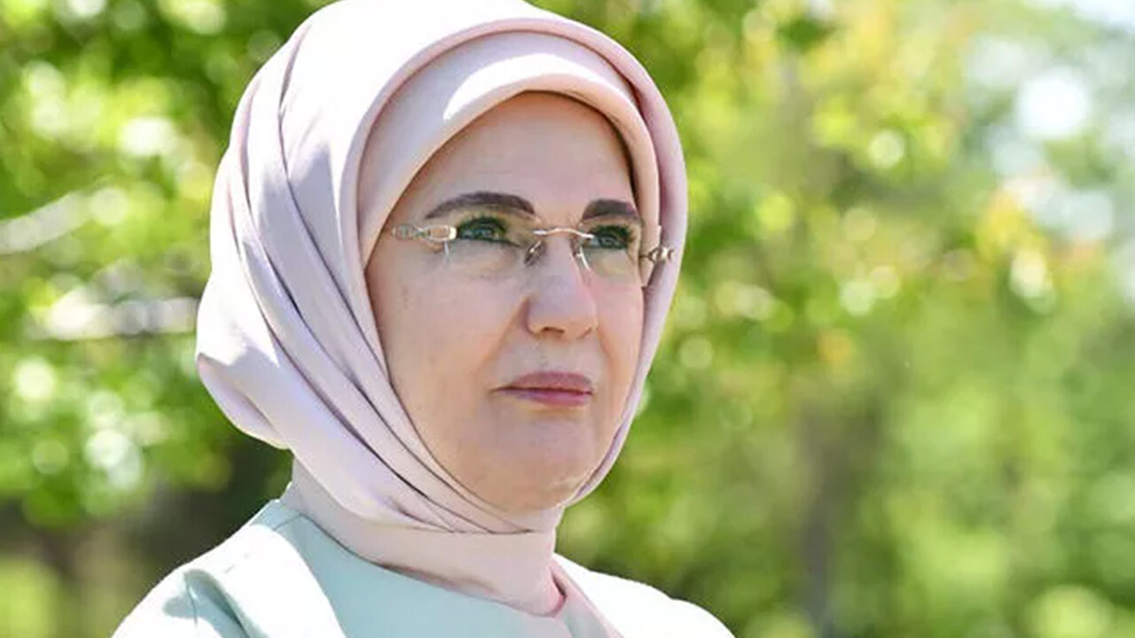 İletişim Başkanlığı&#039;ndan yeni dezenformasyon bülteni: Emine Erdoğan&#039;ın alışveriş yaptıpı iddiaları çürütüldü