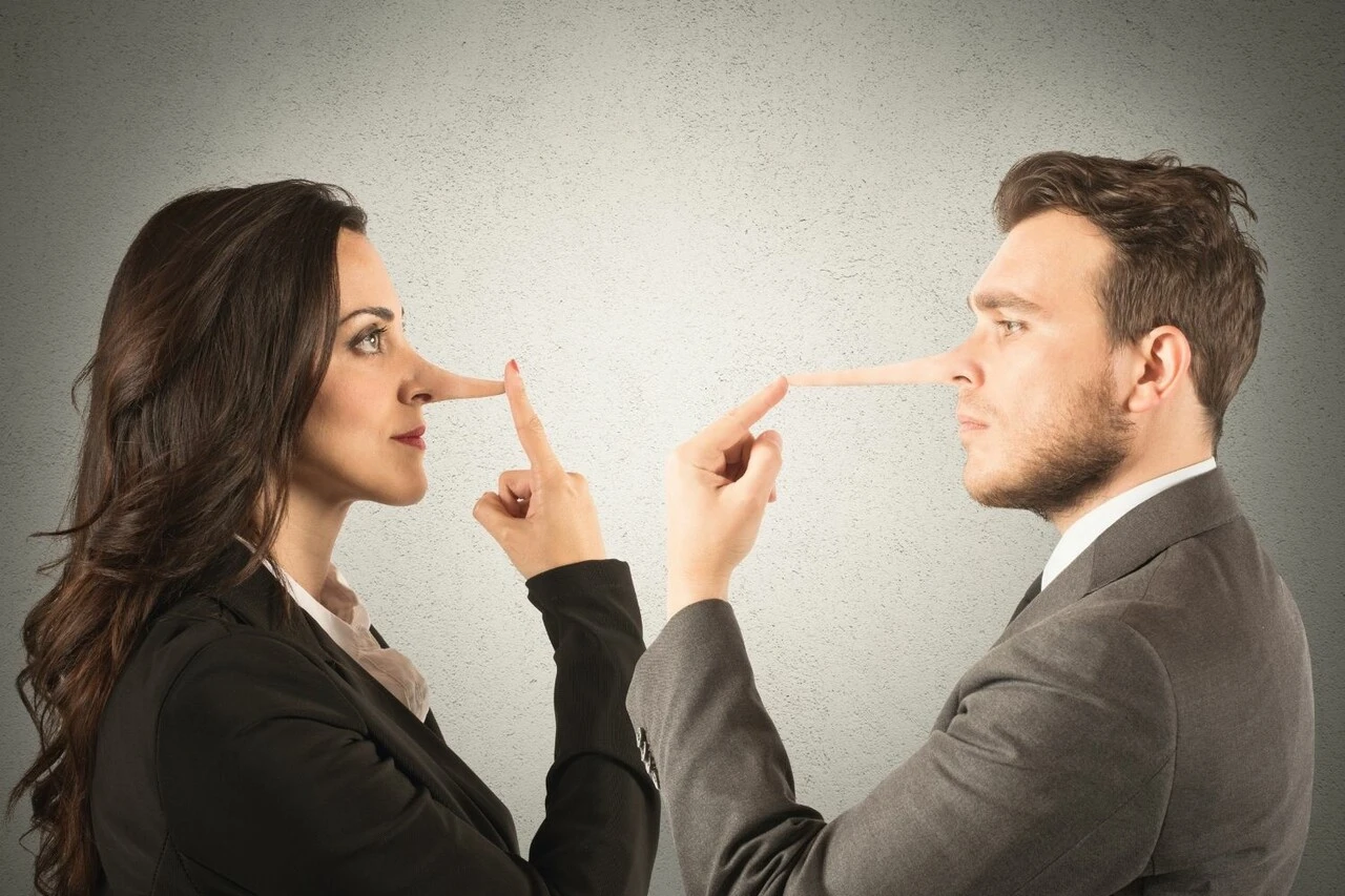 Size yalan söylendiğini nasıl anlarsınız? Uzmanlar açıkladı… İşte anlamanın en basit yolu