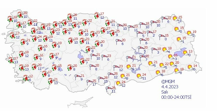 Meteoroloji'nin işaret ettiği gün geldi... Gök gürültüsü ve şimşekler karanlık havayı aydınlatacak! Sağanak çok kuvvetli geliyor