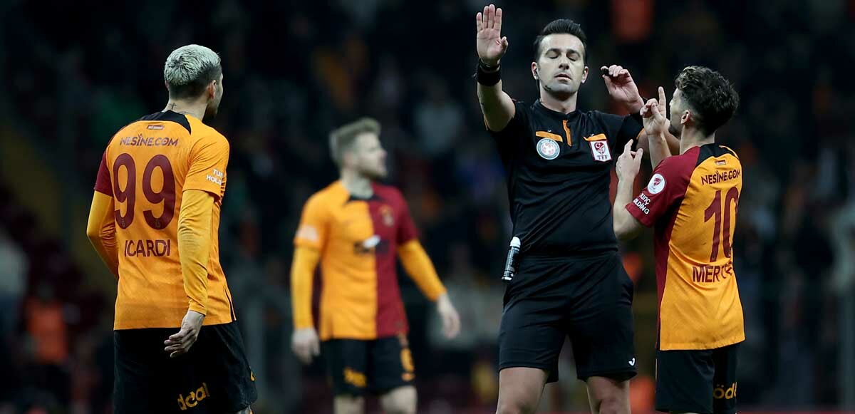 Galatasaray&#039;dan hakem kararlarına tepki: Peş peşe paylaşımlar!