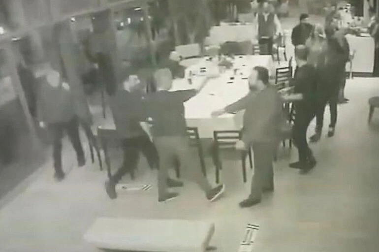 Cengiz Kurtoğlu’nun kavgaya karıştığı davada karar! 3 yıla kadar hapsi isteniyor