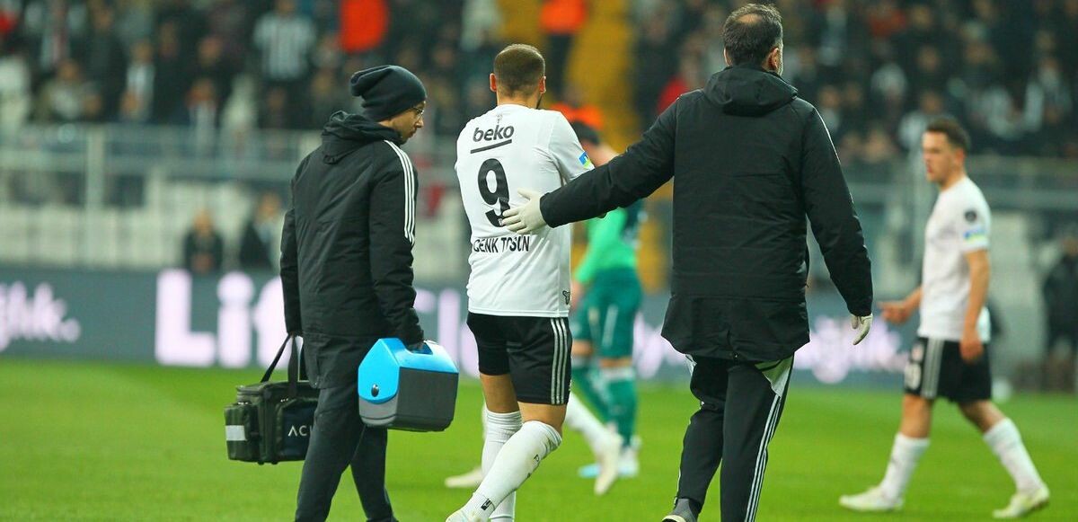 Cenk Tosun'un derbideki durumu belli oldu!