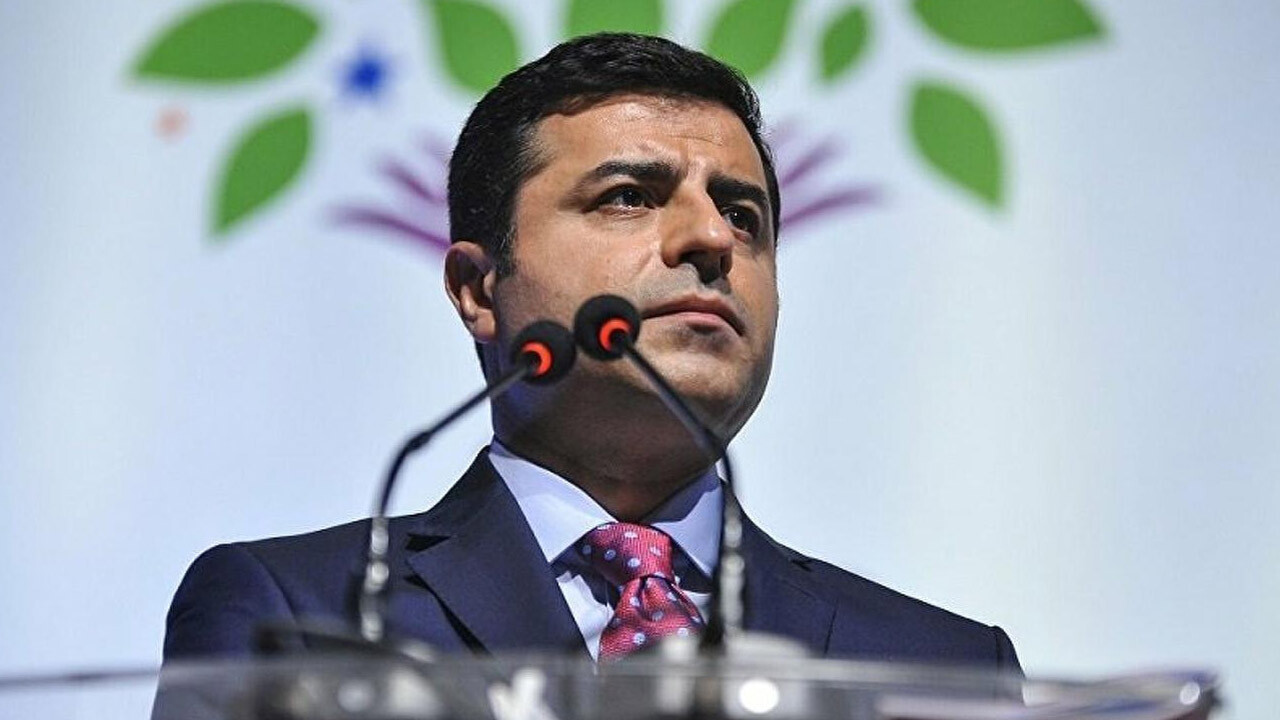 Demirtaş&#039;tan mahkemede alçak tehdit: Sanık sandalyelerinde sizler oturacaksınız