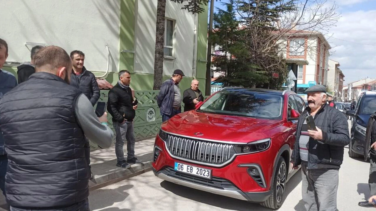 TOGG Eskişehir'de yolların tozunu attırdı, görenler gözlerini alamadı