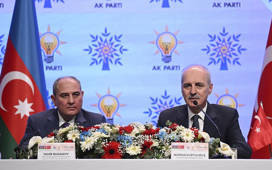 Azerbaycan'dan AK Parti'ye destek mesajı