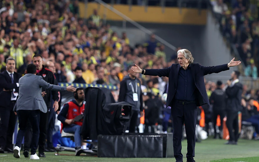 Jorge Jesus <a href=